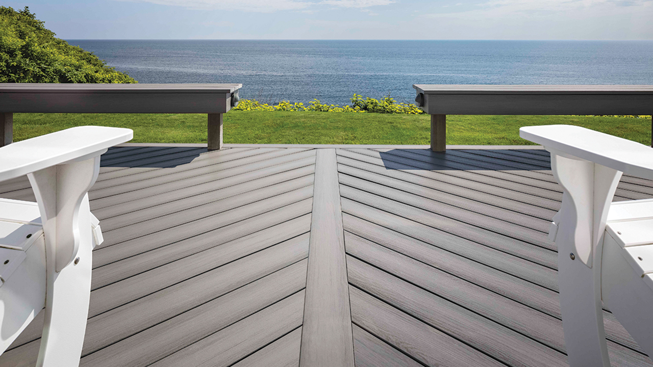 MoistureShield Meridian capped composite decking