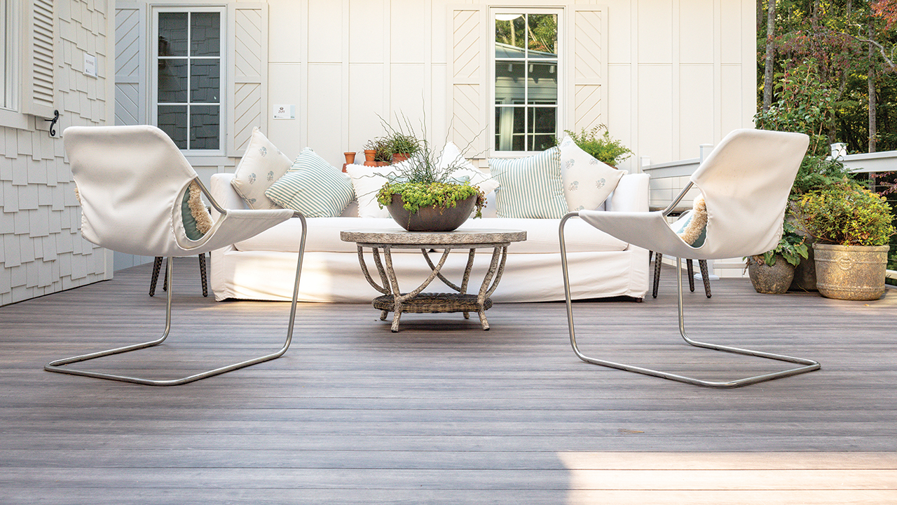 Westlake Royal Premium Decking