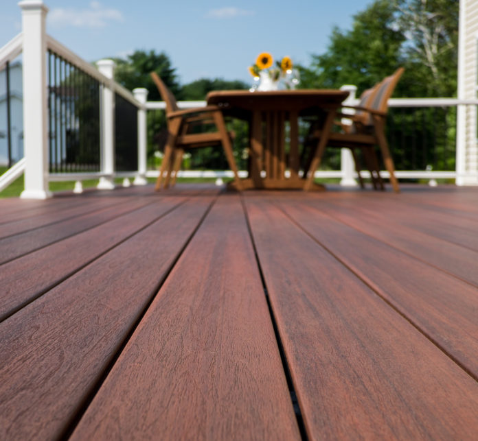 FiberonDeckingThumbnail