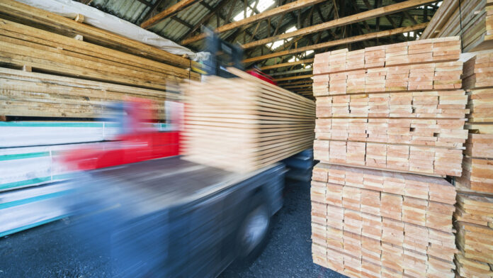 Nahb Teams Up With Lawmakers To Urge Trump To Act On Lumber Shortage Lbm Journal